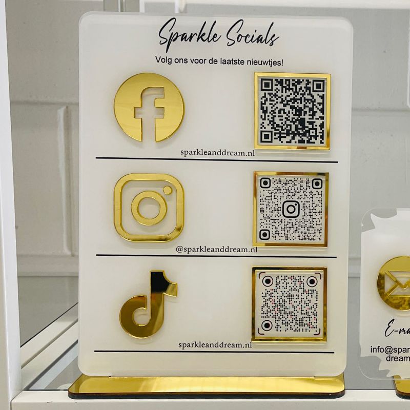 Panneau d'affichage miroir en acrylique personnalisable avec 3 codes QR