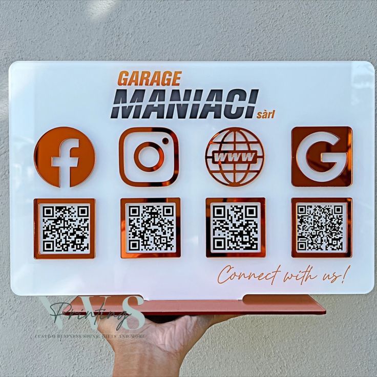 Panneau d'affichage miroir en acrylique personnalisable avec 4 codes QR