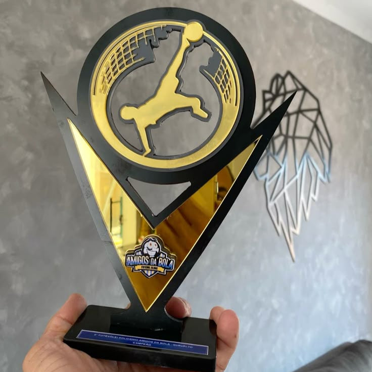 trophie almobadarat riyadya