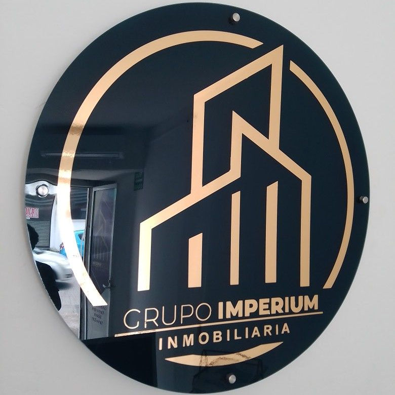 logo en Plxyglass Cenrcel